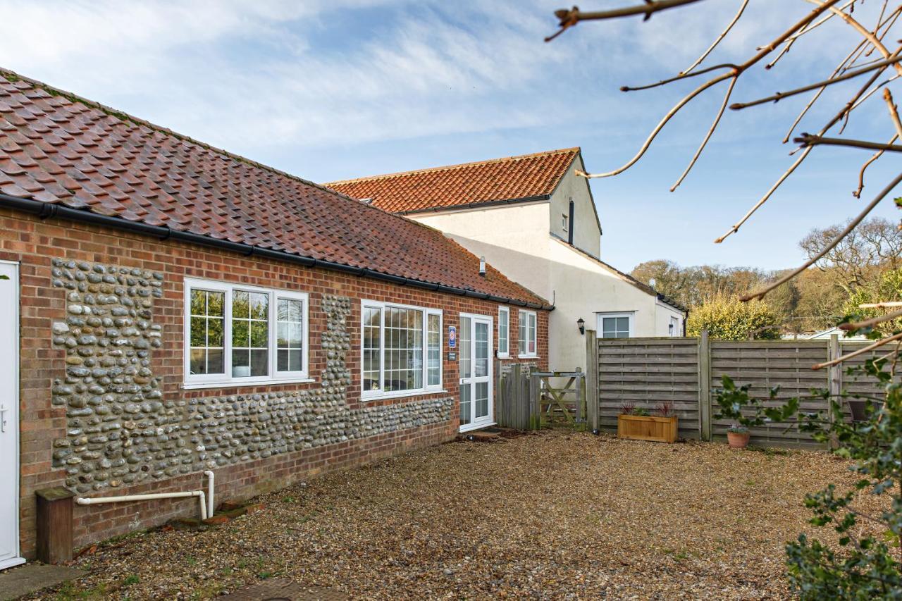 Chestnut Cottage Felbrigg Exterior photo